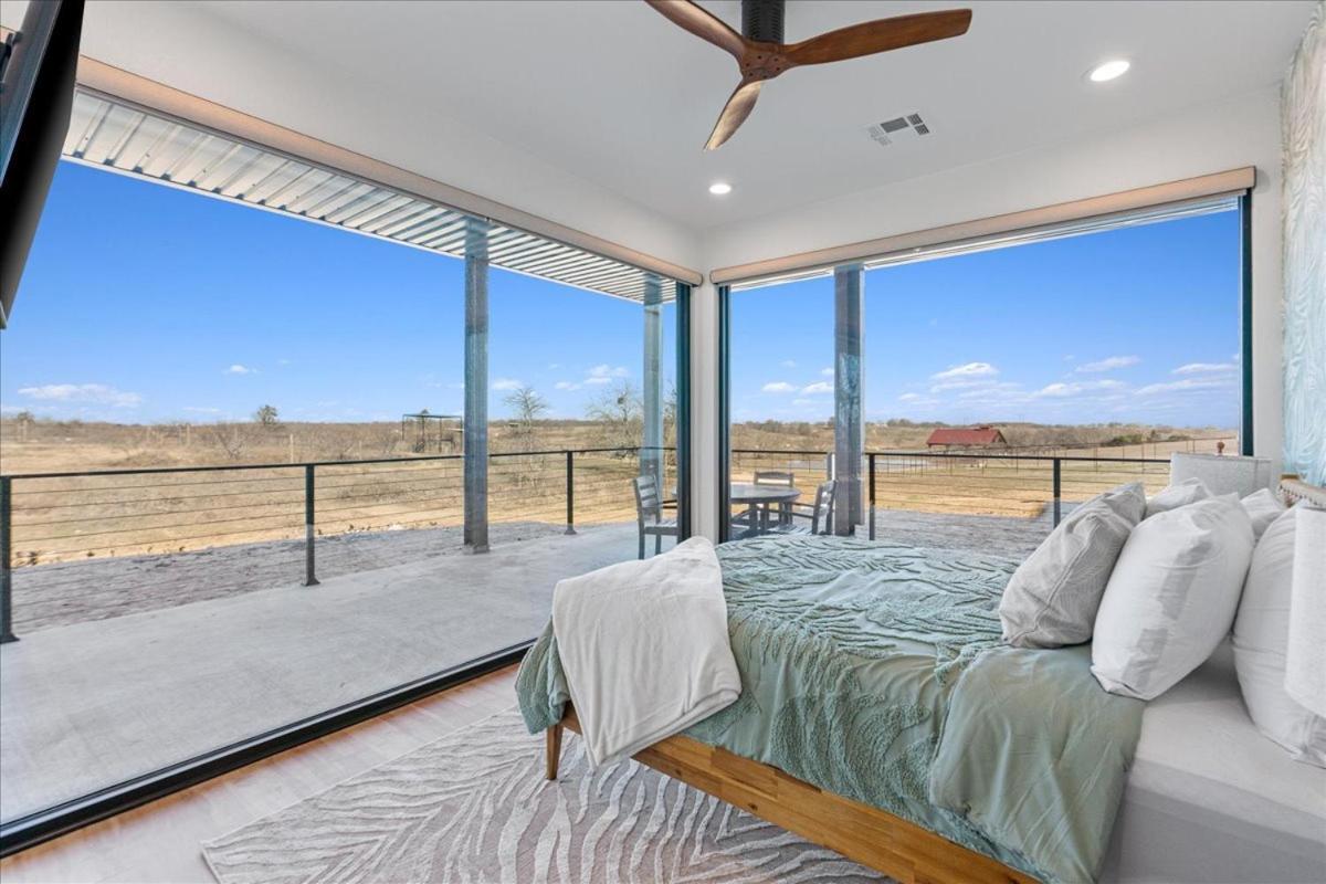 Отель Blue Hills Ranch McGregor Экстерьер фото