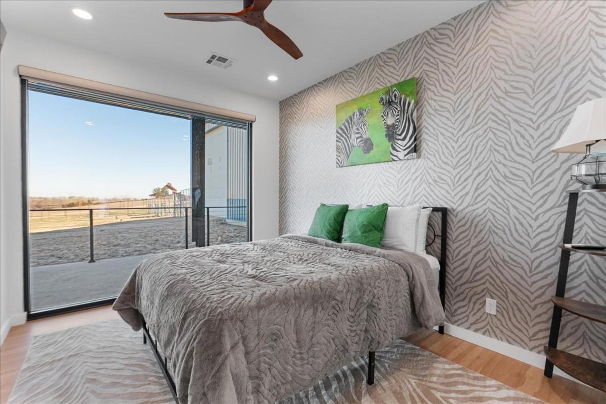 Отель Blue Hills Ranch McGregor Экстерьер фото